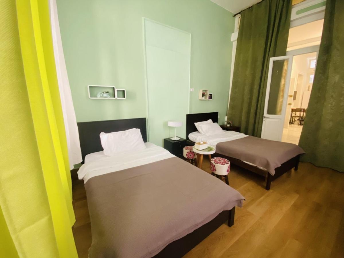 City Guest House Tripoli Екстер'єр фото