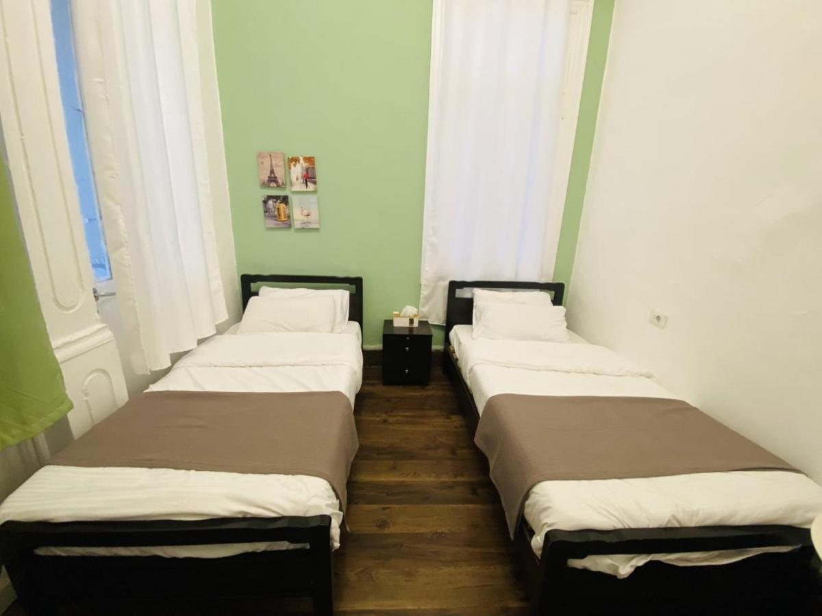 City Guest House Tripoli Екстер'єр фото